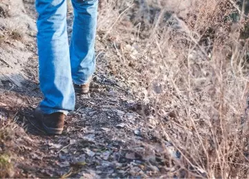 J’ai mal au pied : 5 douleurs expliquées par notre expert