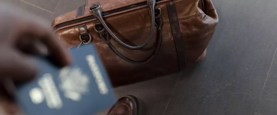 Voyagez facilement avec un appareil portatif pour l’apnée du sommeil