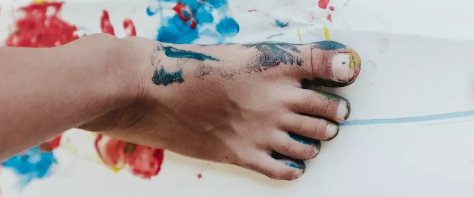 Comprendre les pieds de ses enfants, un jeu à la fois