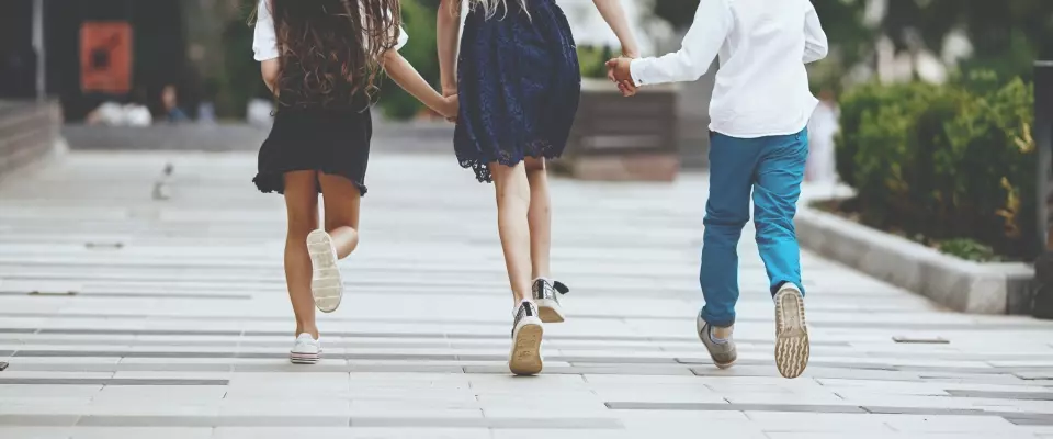 Pieds de vos enfants: Les signes à surveiller